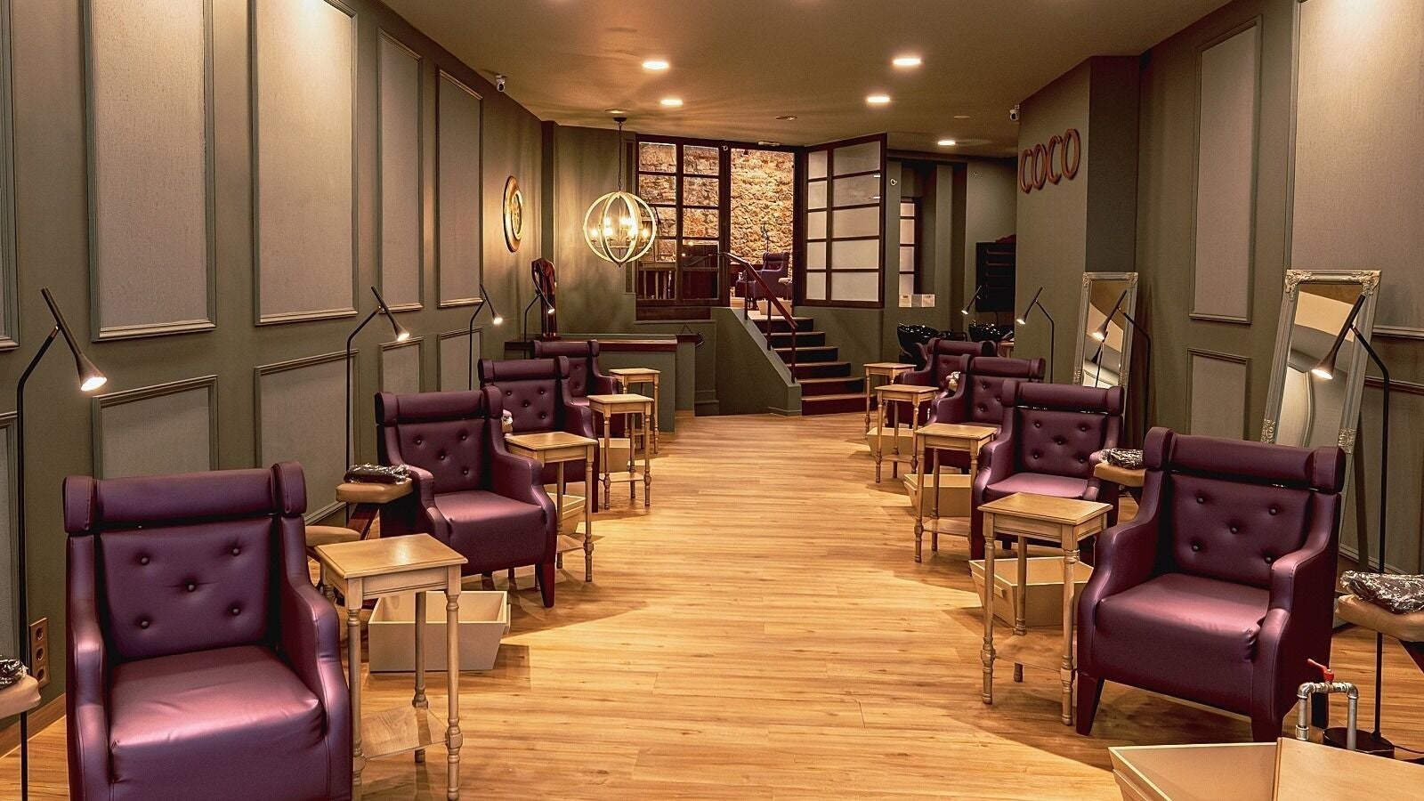 Coco House Πλάκα σε Athina, GR. Πολυτελής εσωτερικός χώρος με σύγχρονη διακόσμηση και κομψά έπιπλα.