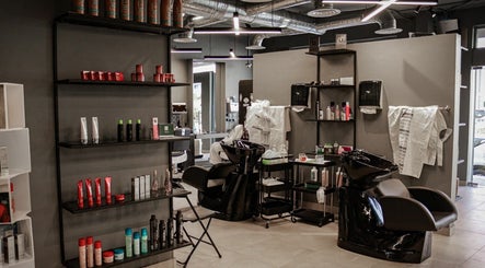 Al Hamra | 30 Degrees Barbershop imagem 3