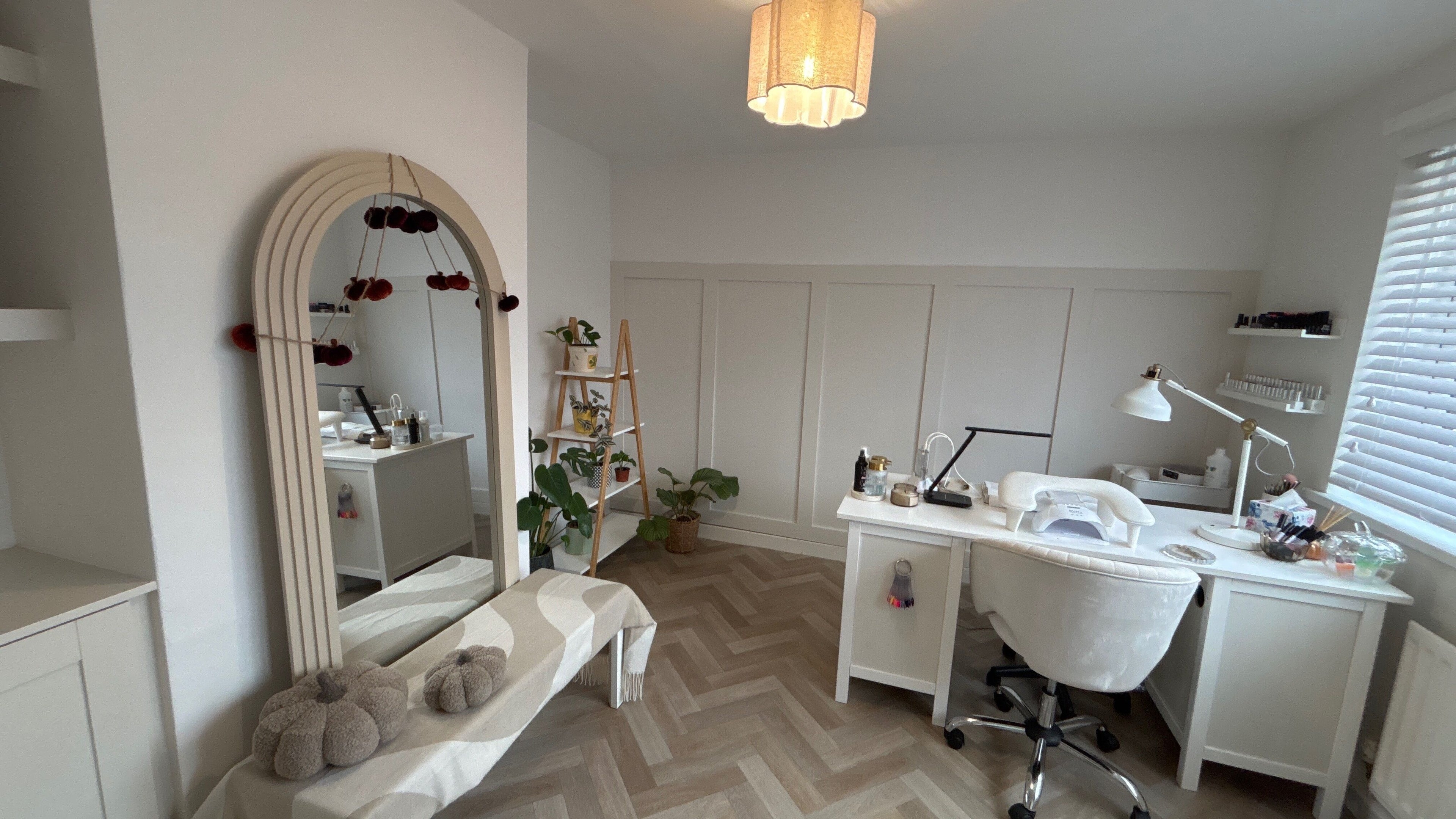 Chic and elegant interior of Sorella Nails in Northallerton, England, GB, featuring a cozy nail station.