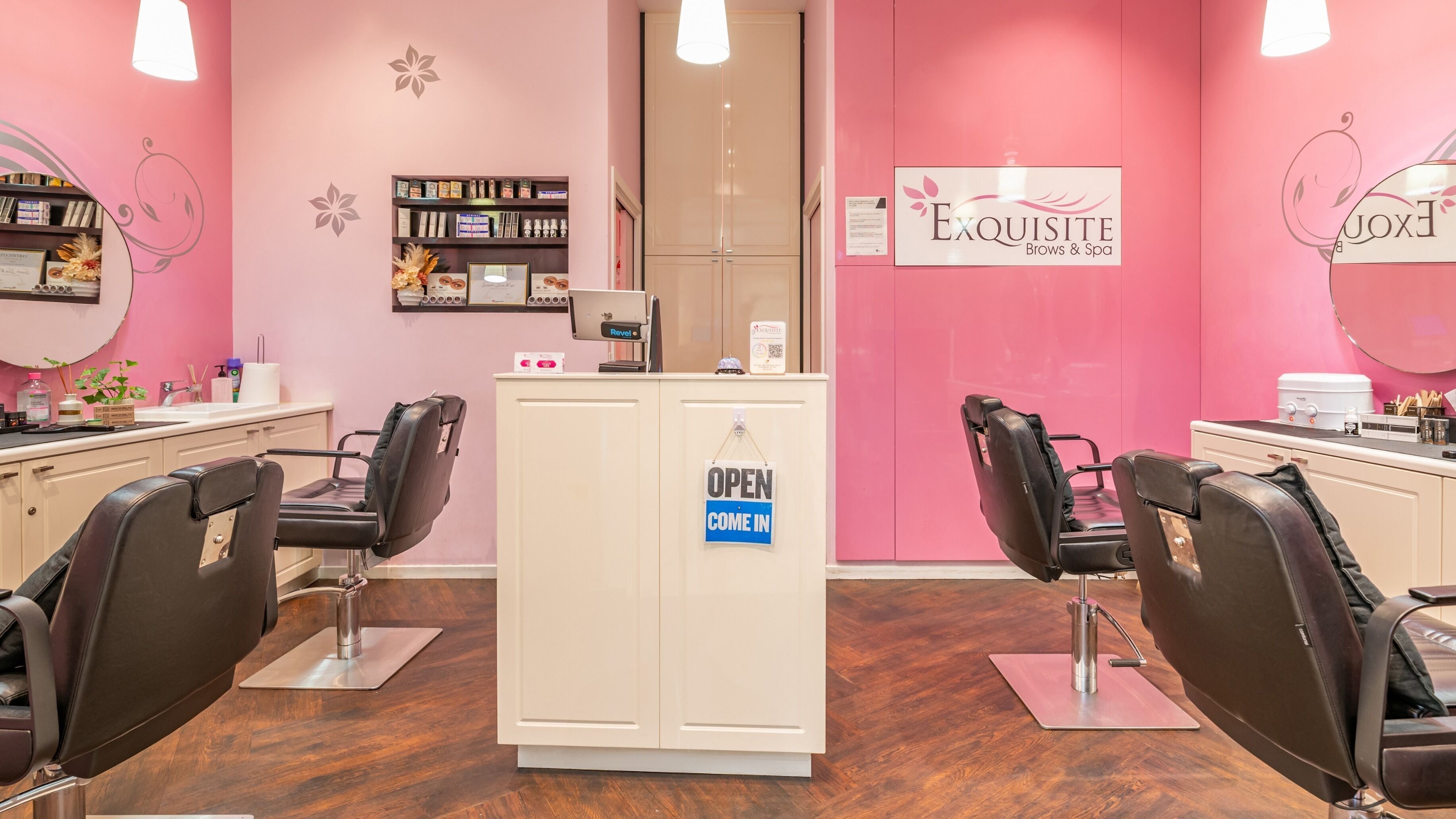 Exquisite Brows and Spa Broadmeadows in Melbourne, Victoria, AU offers a tranquil beauty experience.