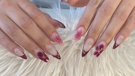 Adore nail & spa