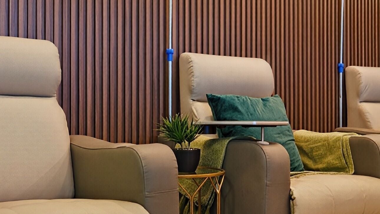 Comfortable lounge chairs at Clinimed Midrand, located in Midrand, Gauteng, ZA, offering a relaxing ambiance.