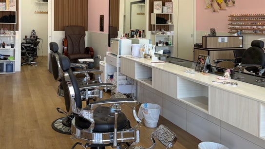 The Queens Lash&Nail Bar