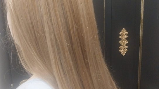 Hair on Langdon Cragieburn