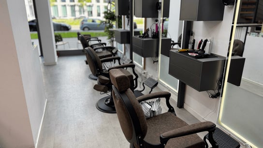 The Canvas Salon