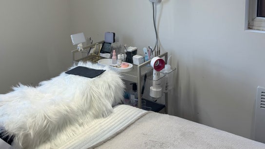 Arch & Lash co.