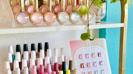 Shadi Nails Canoga Park