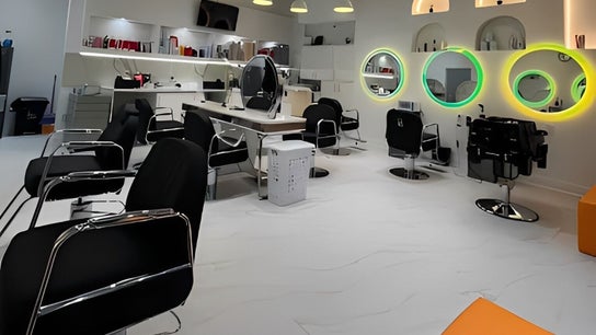 Alan Hair Salon