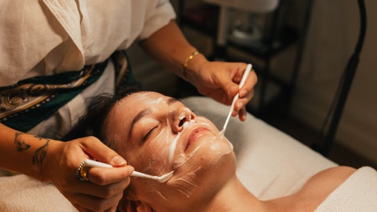 Skin by Ale Müller - iS Clinical Expert