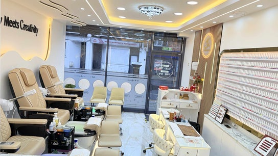 Amber Glow Nails & Beauty