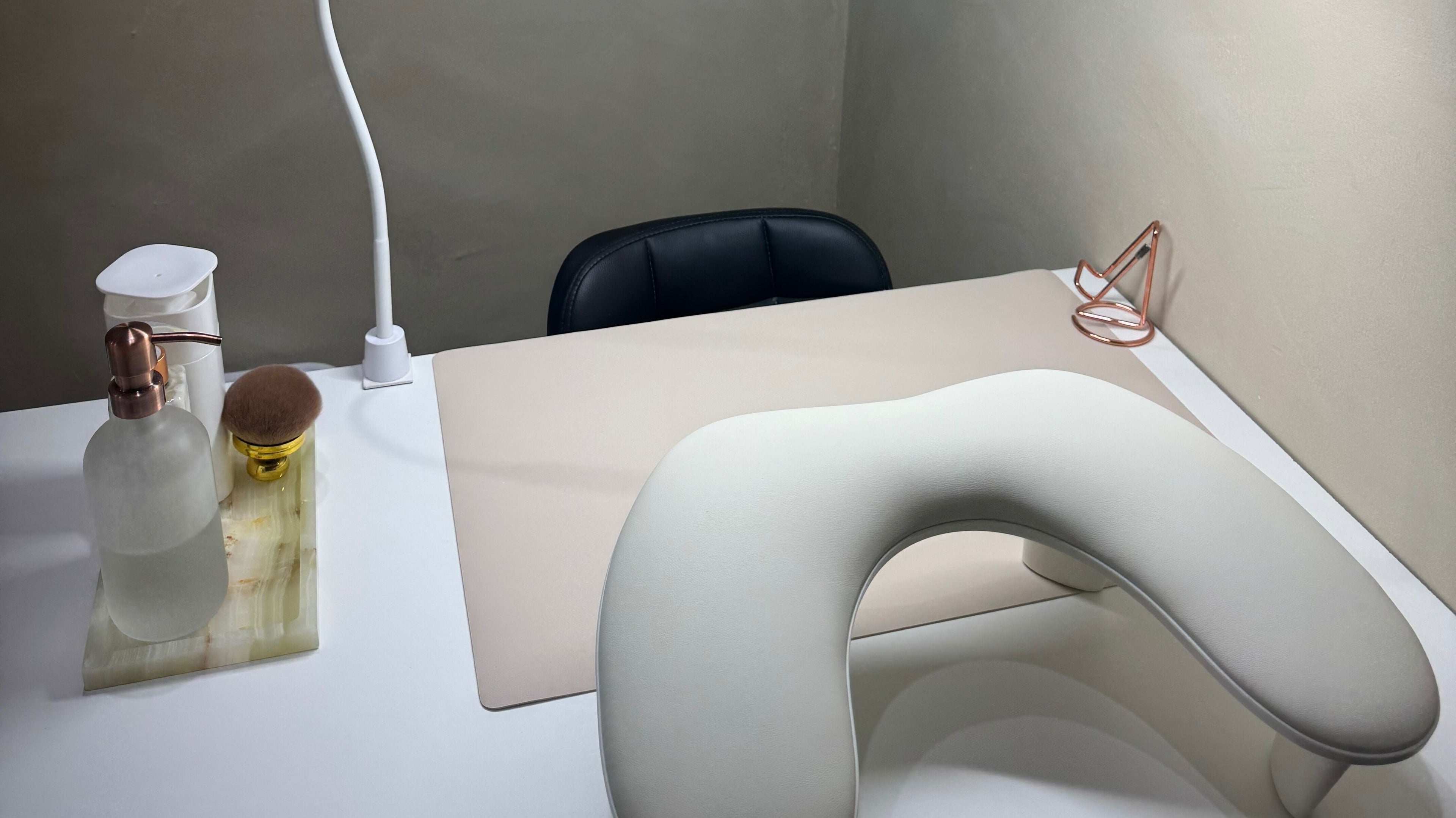 Modern nail station at Bubble Nail Studio, Melbourne, Victoria, AU, featuring sleek design and professional equipment.
