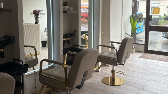 Haus of LA Hair Salon LTD