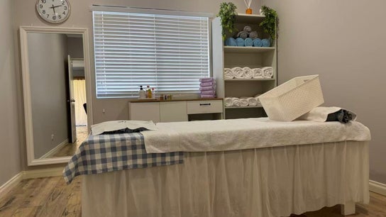 Ms.Hong Remedial Massage
