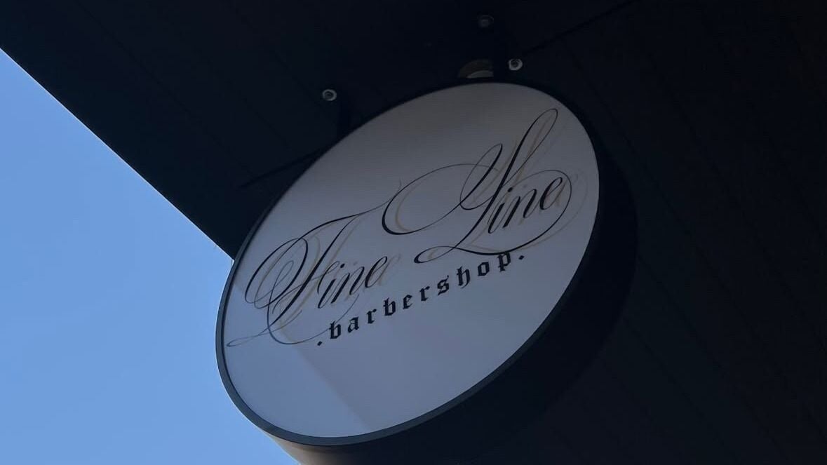 Fine-Line Barbershop sign displayed at Auckland, Auckland, NZ location.