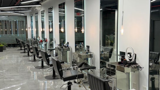 Karen @ District 87 Salon