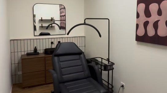 Lash by Lash located within Salon Social