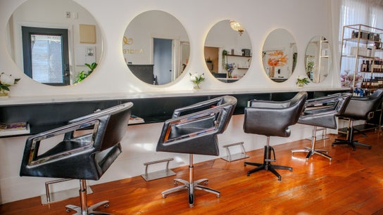 Andrew Mae Hair Boutique