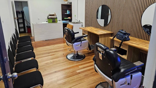 Downtown Barberz Newlands