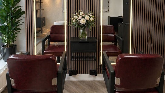 Anyma Color Studio & Head Spa
