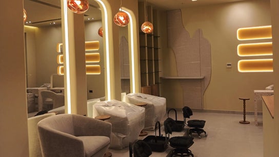 Hidden Gem Beauty Saloon