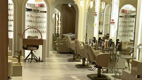 Maya Ladies Salon
