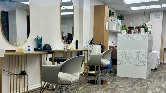 Lorean hair salon