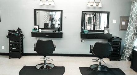 M. Hair Studio