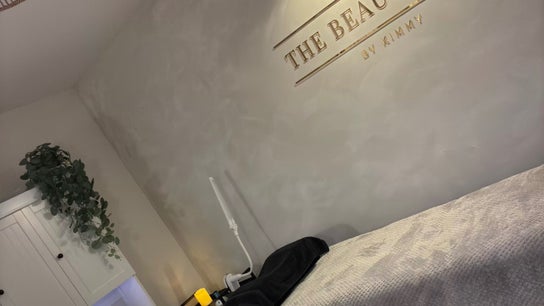 The Beauty Hut by Kimmy