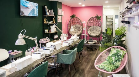 Finsbury Beauty & Nails