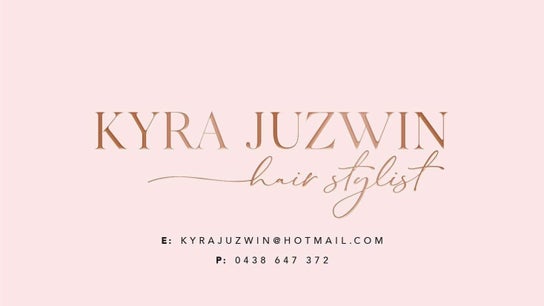 Kyra Juzwin Hairstylist