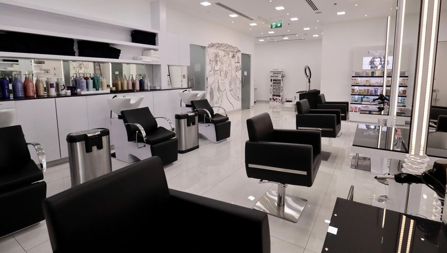 Rami H Beauty Salon image 1