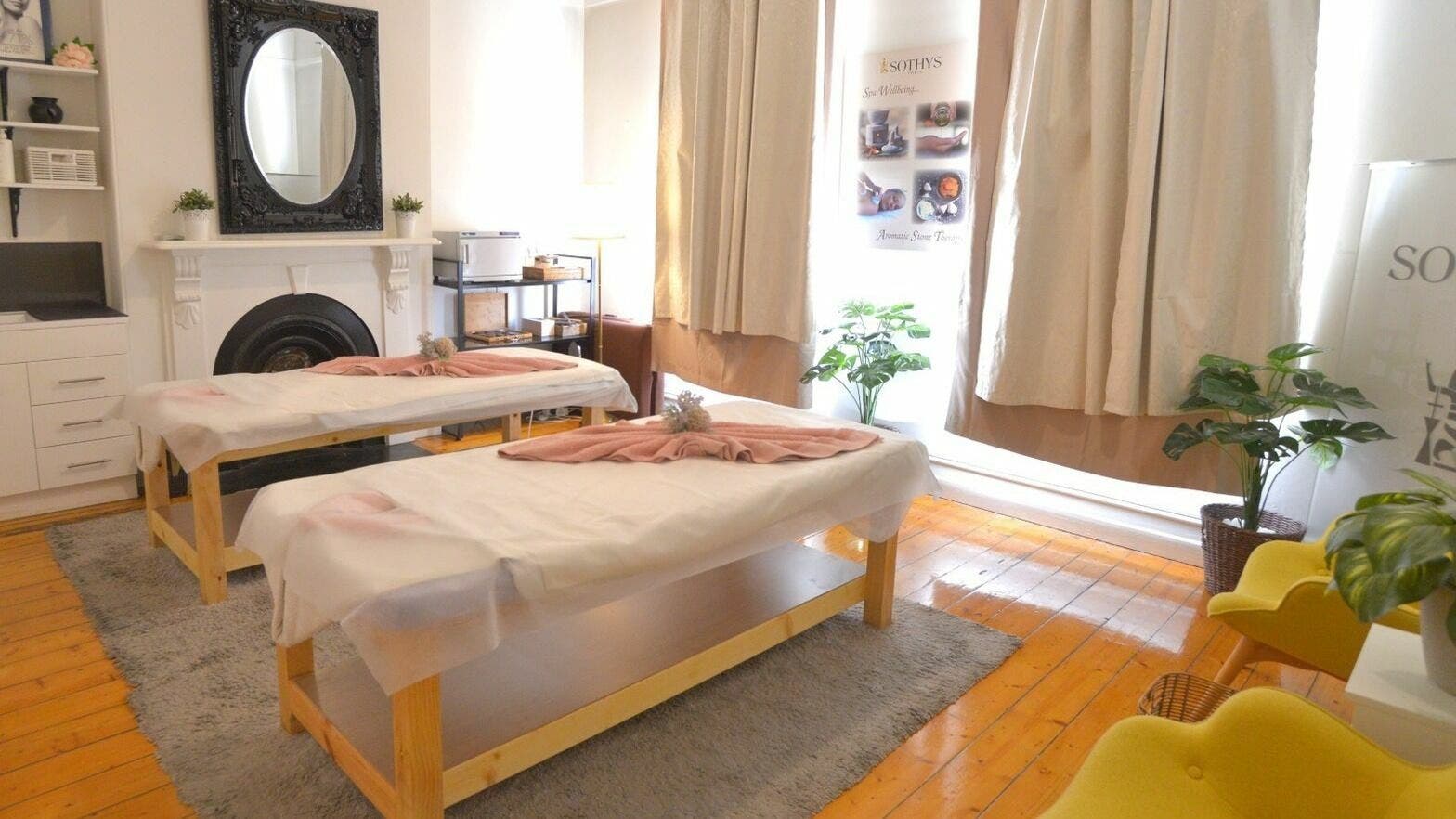 Relaxing massage tables at Angelique THAI Massage & Spa, Melbourne, Victoria, AU, creating a serene wellness ambiance.