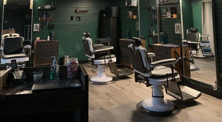 The Luna Barbers, bilde 2