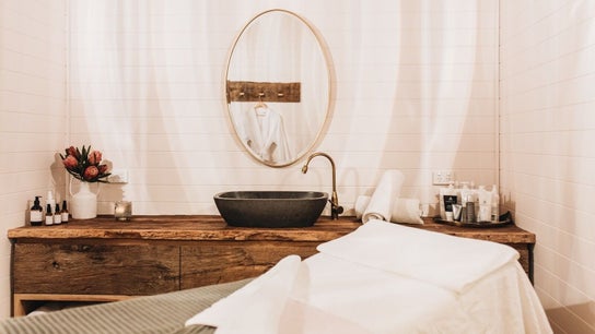 Parlour J Health and Beauty
