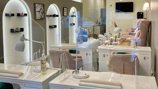 Lush Beauty Spa - Moose Jaw