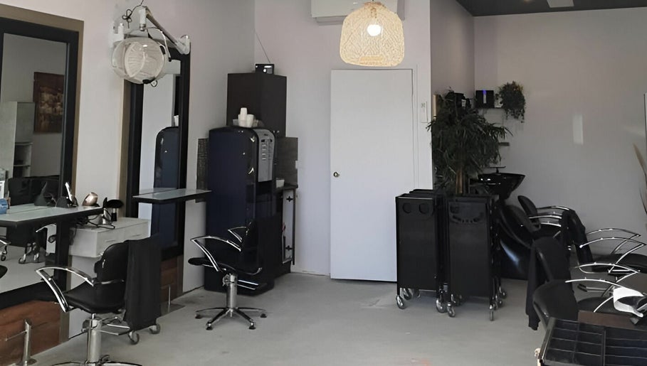 Anabella Hair Studio image 1