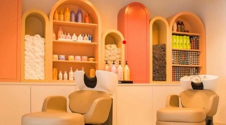 La Casa Beauty Salon