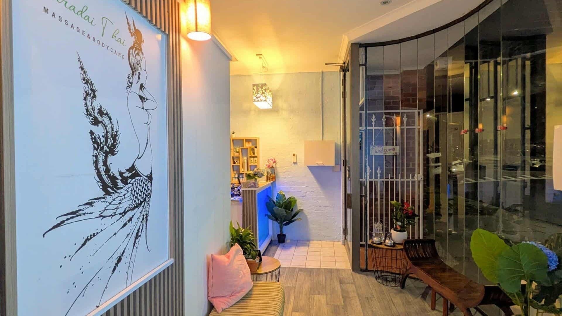 Entrance of Paradai Thai Massage & Bodycare (Elsternwick) in Melbourne, Victoria, AU with elegant decor.