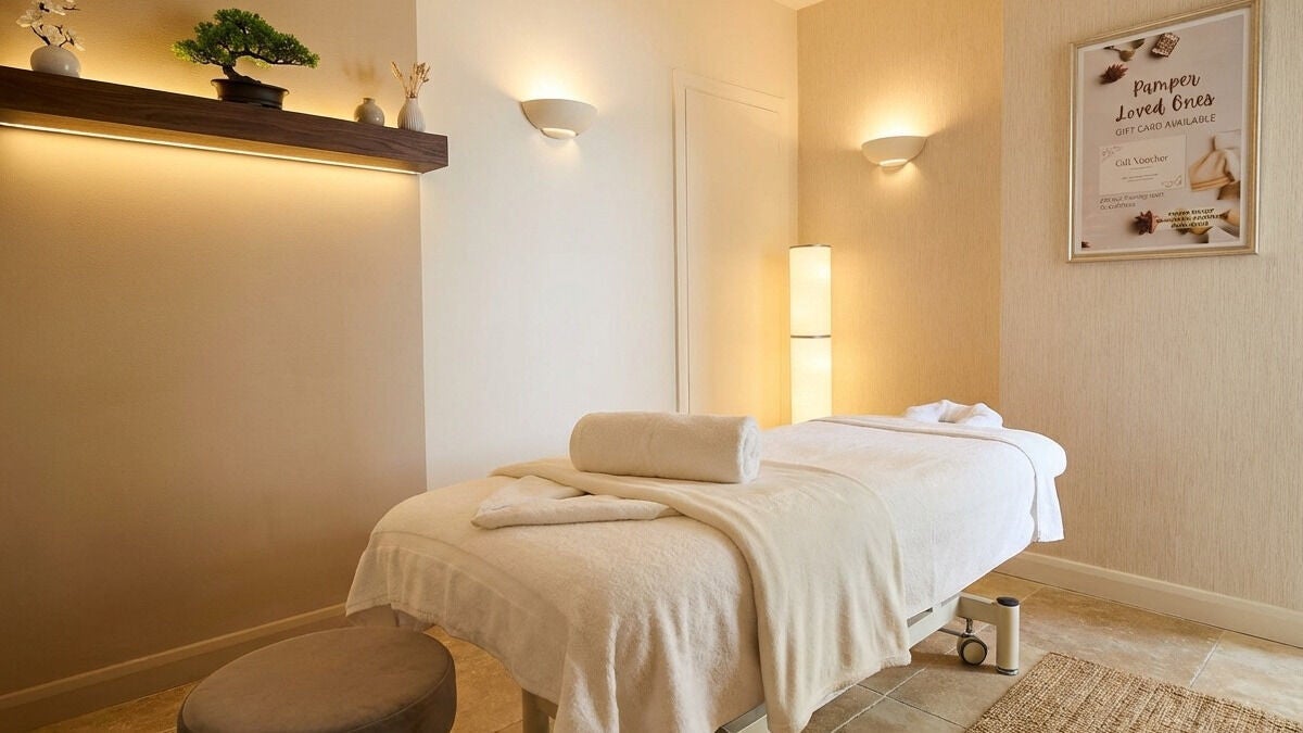 Relaxing massage room at Zen Japanese Massage - Enmore in Enmore, New South Wales, AU, featuring a serene setup.