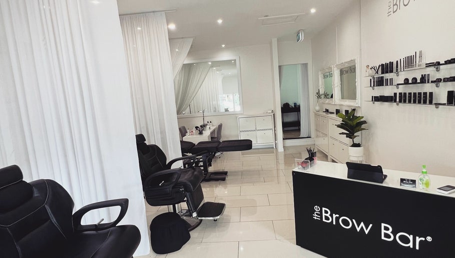 Imagen 1 de The Brow Bar - Graceville