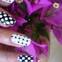 American Nails by An