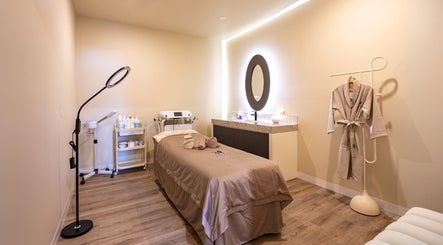 Laydeez Skin Laser Clinic