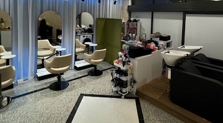 Loa Hair Salon