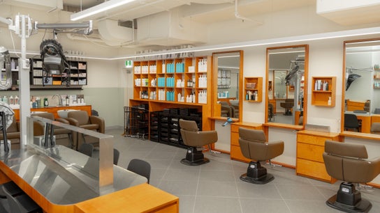 Kim Sun Young Hair World Square