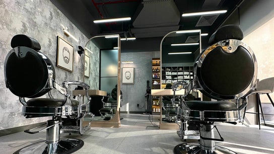 Hermanos Gents Salon