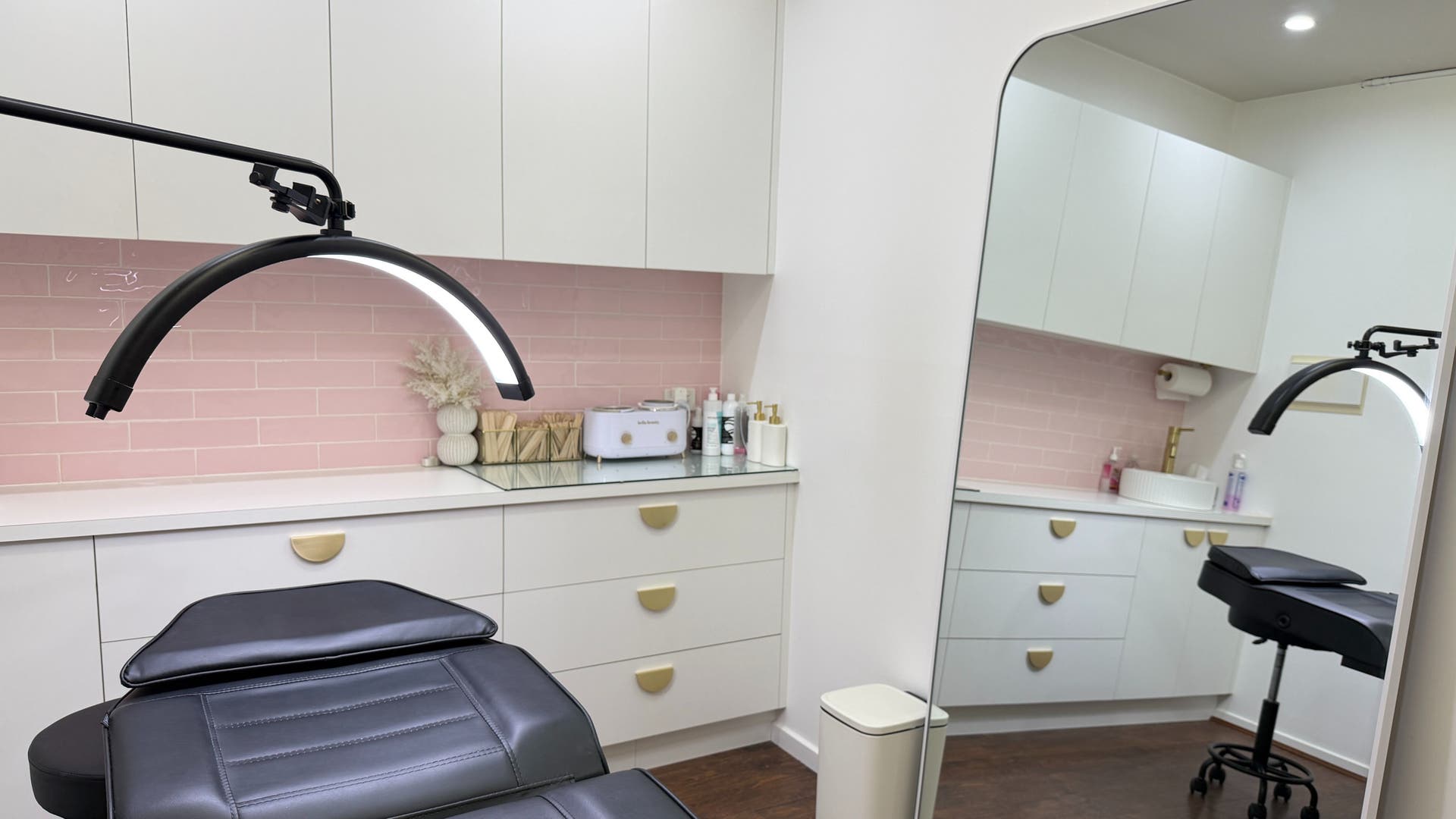 Modern treatment room at The Gloss Studio in Lower Plenty, VIC, AU with sleek design and soothing ambience.
