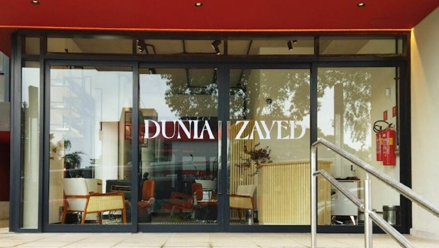 Dunia Zayed صورة 1