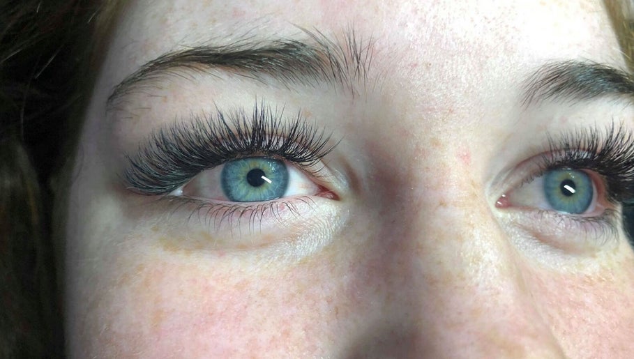 VS Lashes and Training image 1