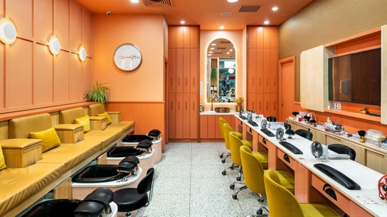 Awesome Nails & Spa Moonee Ponds