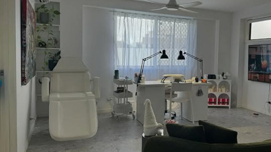 Serene interior of That Gel Place, Mermaid Waters, Queensland, AU with modern nail stations and cozy seating.